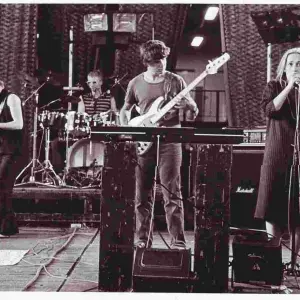 DVOULETÁ FÁMA, 1983